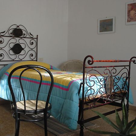 B&B Carlotta Болонья Экстерьер фото